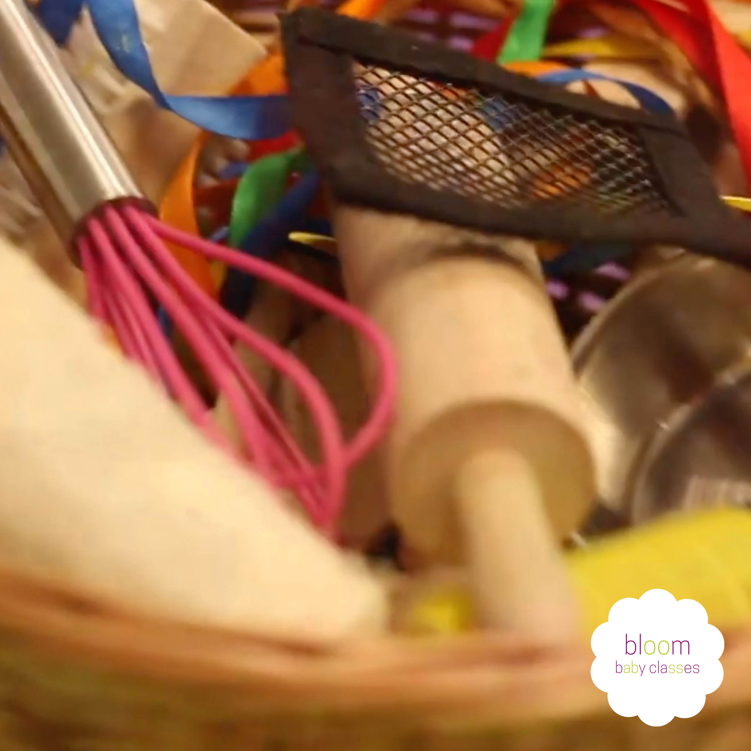 treasure basket fun at bloom baby classes